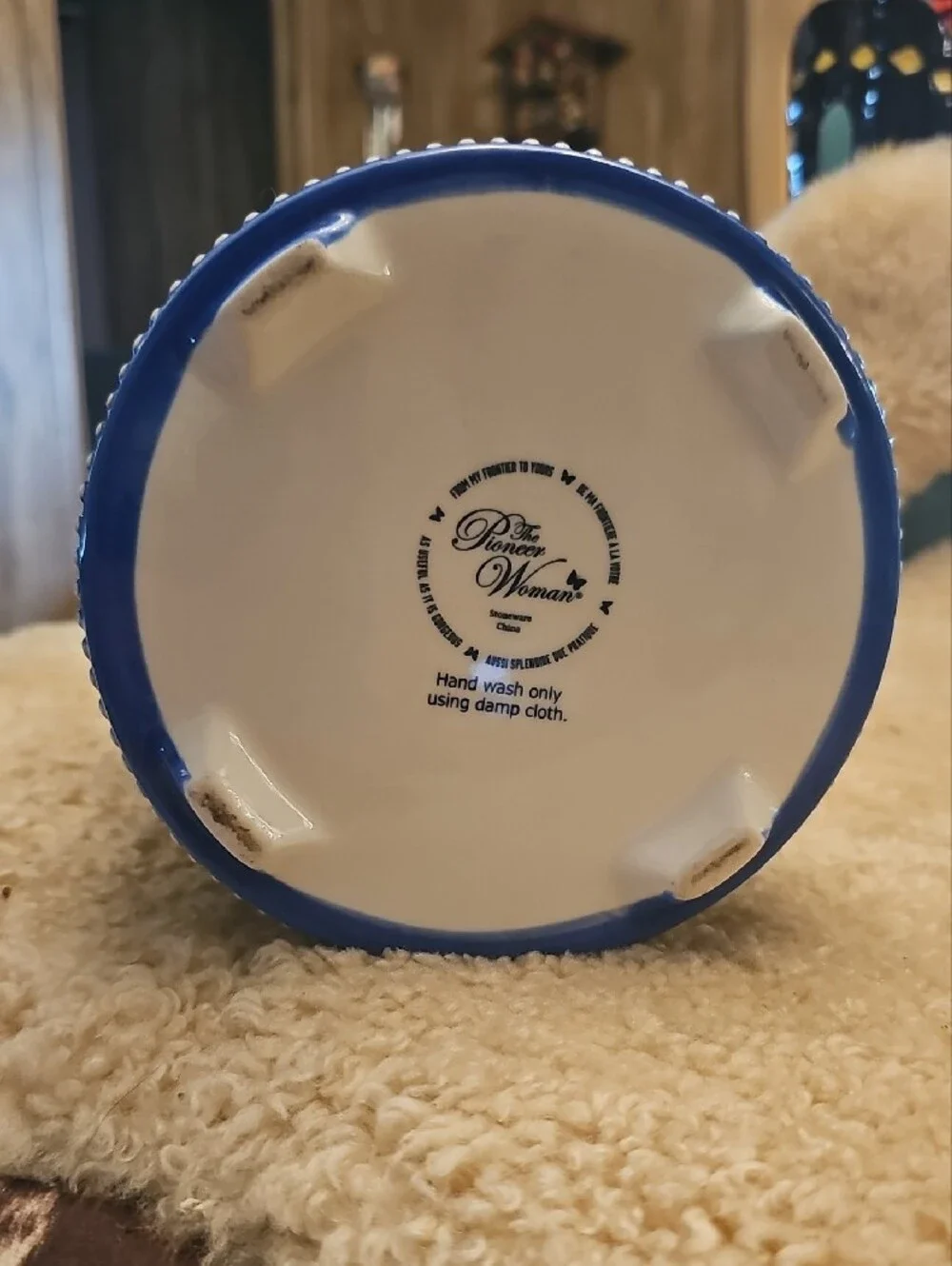 The Pioneer Woman Blue Floral Utensils Crock with Rose Motif